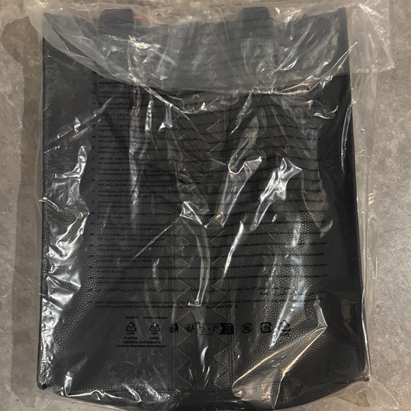 Sprayground Black Messenger Bag - Picture 6 of 6